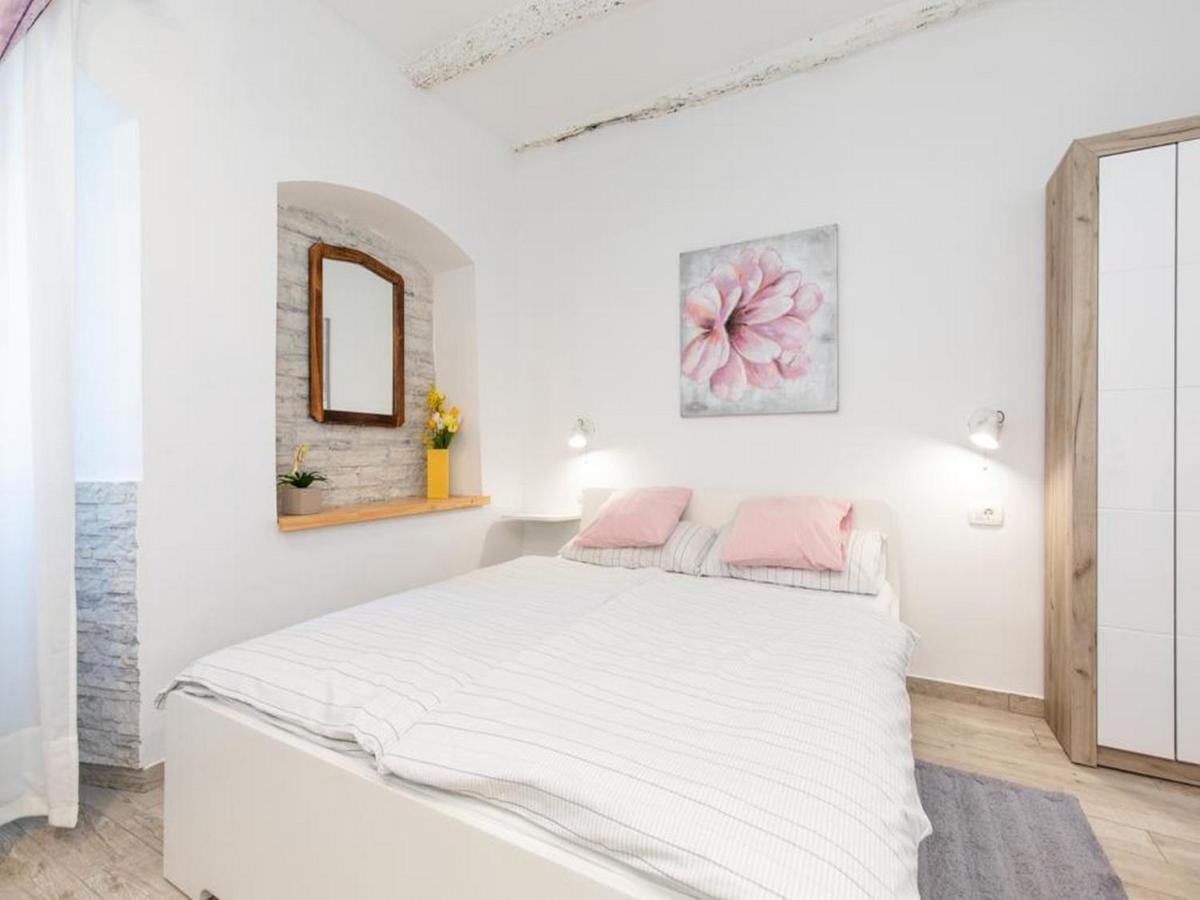 Studio Apartment Sisi 奥帕提亚 外观 照片